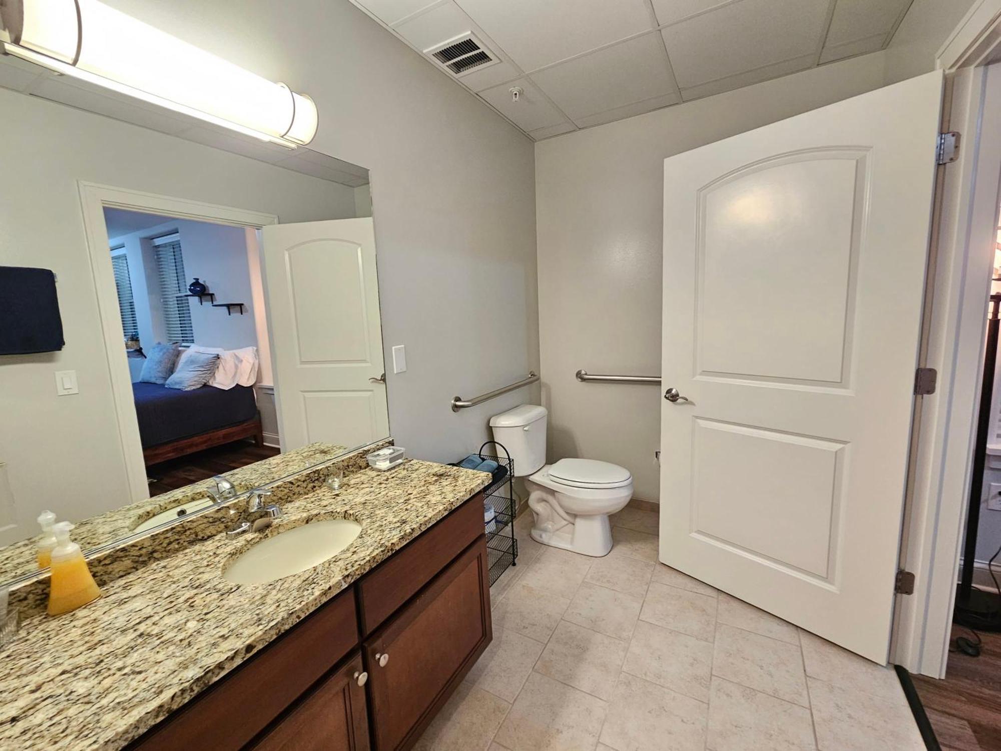 Cute + Cozy Studio At The Inman - 207 Champaign Extérieur photo